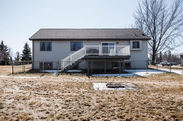 884 Willow Springs Road, Detroit Lakes, MN 56501