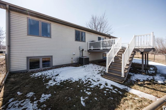 884 Willow Springs Road, Detroit Lakes, MN 56501