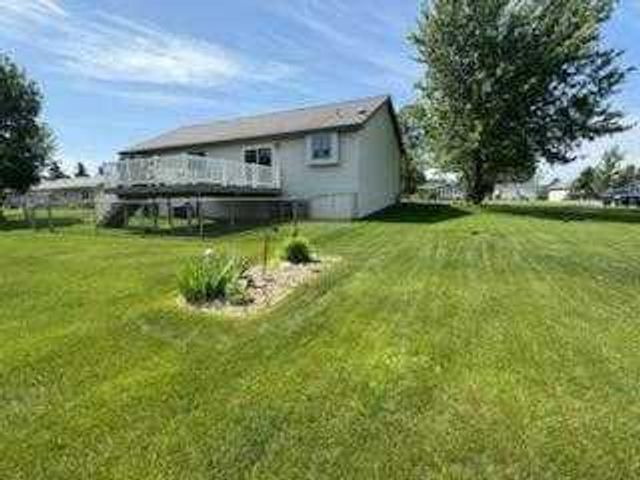 884 Willow Springs Road, Detroit Lakes, MN 56501