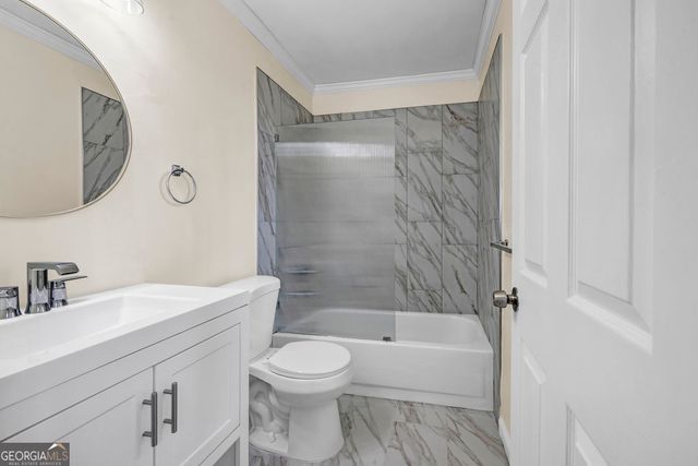 8443 Park Ridge Lane, Riverdale, GA 30274