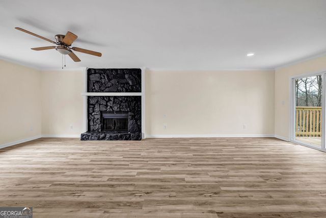 8443 Park Ridge Lane, Riverdale, GA 30274