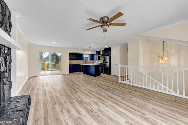 8443 Park Ridge Lane, Riverdale, GA 30274