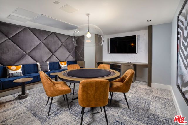 750 S Oxford Avenue 483, Los Angeles, CA 90005