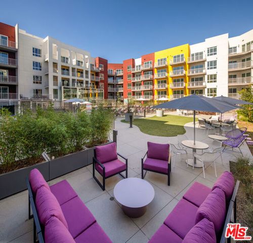 750 S Oxford Avenue 483, Los Angeles, CA 90005