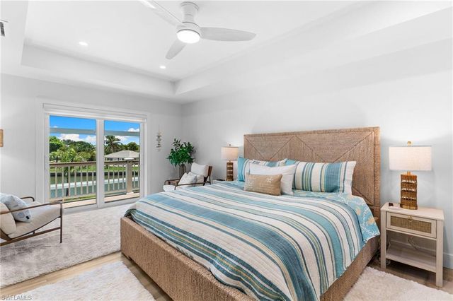 954 Whelk DR, Sanibel, FL 33957