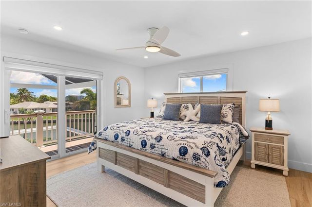 954 Whelk DR, Sanibel, FL 33957