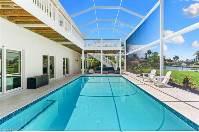 954 Whelk DR, Sanibel, FL 33957
