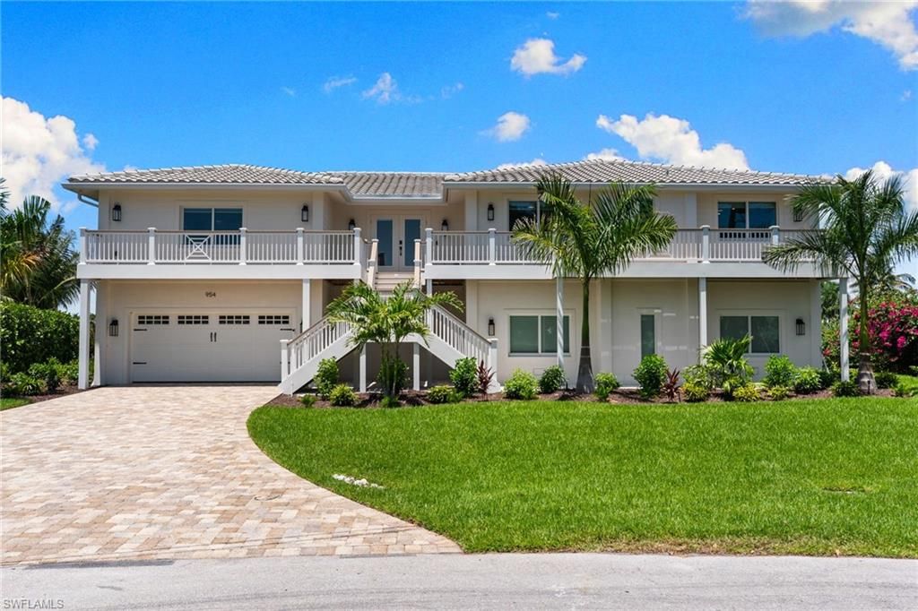 954 Whelk DR, Sanibel, FL 33957