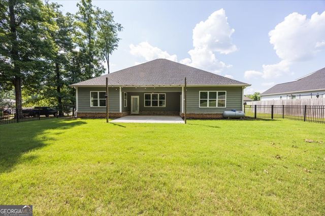 810 Holly Ridge, Gray, GA 31032