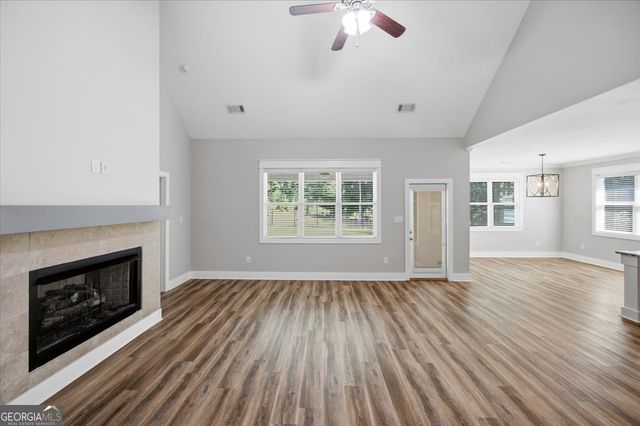 810 Holly Ridge, Gray, GA 31032