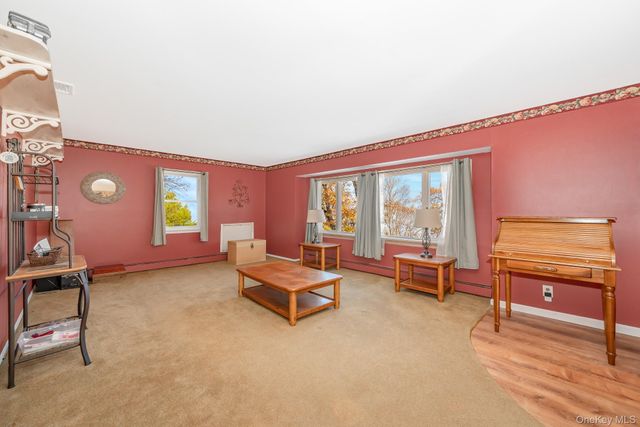 265 S 4th Street, Lindenhurst, NY 11757