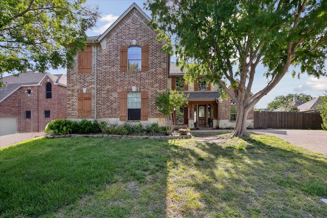 3417 Bear Creek Drive, Hurst, TX 76054