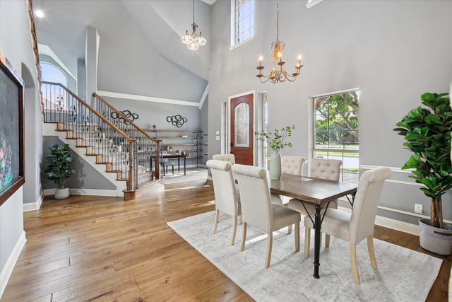 3417 Bear Creek Drive, Hurst, TX 76054