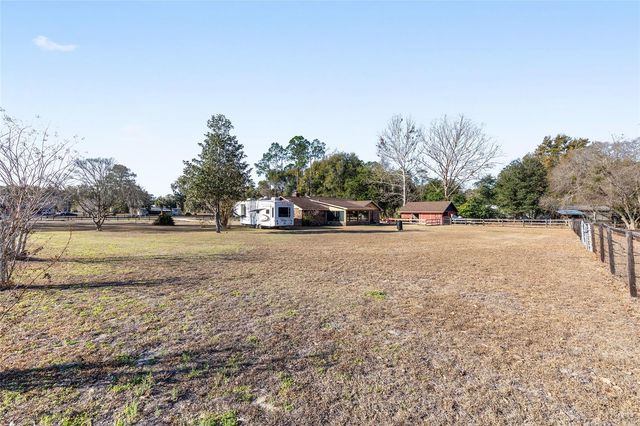 825 NE 165TH STREET, Citra, FL 32113