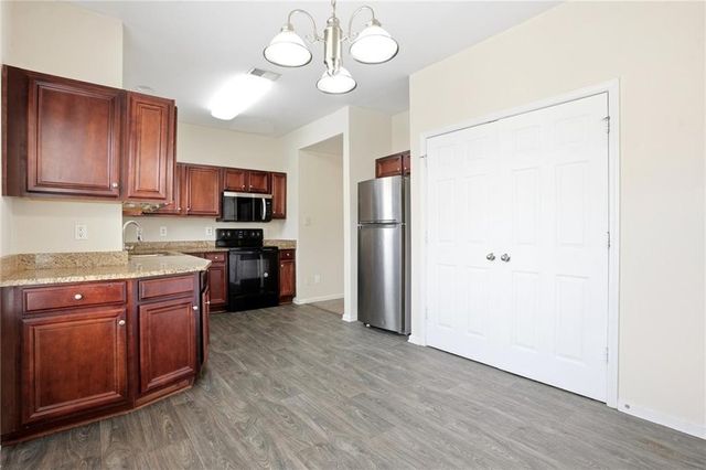 2555 Flat Shoals Road 401, Atlanta, GA 30349