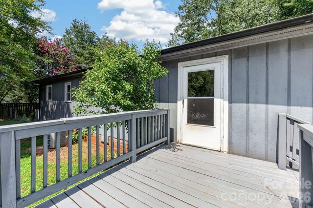 123 Robinette Lane, Statesville, NC 28625