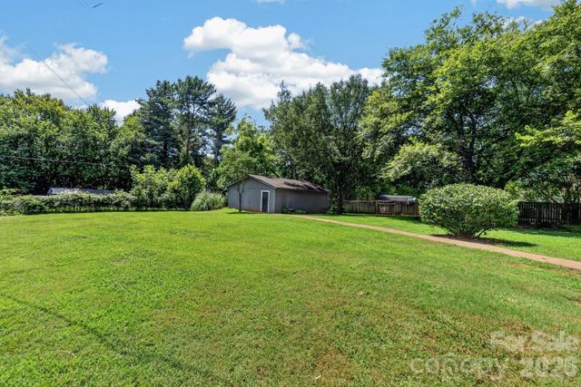123 Robinette Lane, Statesville, NC 28625