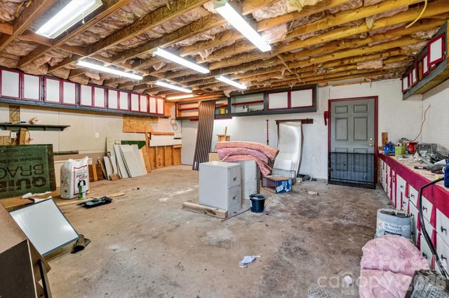 123 Robinette Lane, Statesville, NC 28625