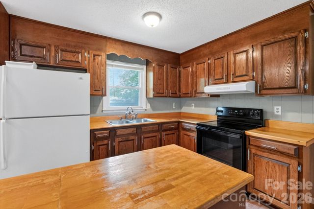 123 Robinette Lane, Statesville, NC 28625