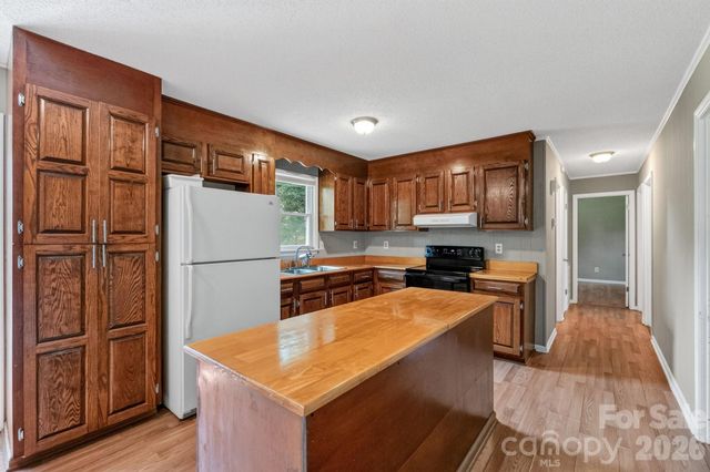 123 Robinette Lane, Statesville, NC 28625