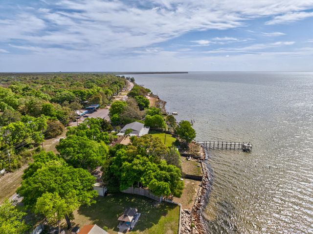 13947 FL-20, Niceville, FL 32578