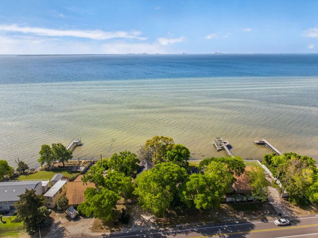 13947 FL-20, Niceville, FL 32578