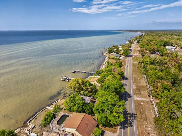 13947 FL-20, Niceville, FL 32578
