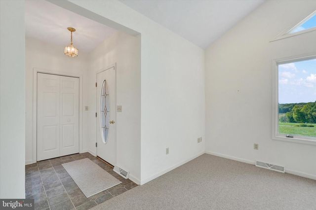 4192 EVERGREEN RD, Felton, PA 17322