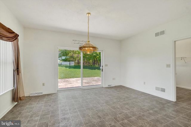 4192 EVERGREEN RD, Felton, PA 17322