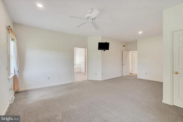 4192 EVERGREEN RD, Felton, PA 17322