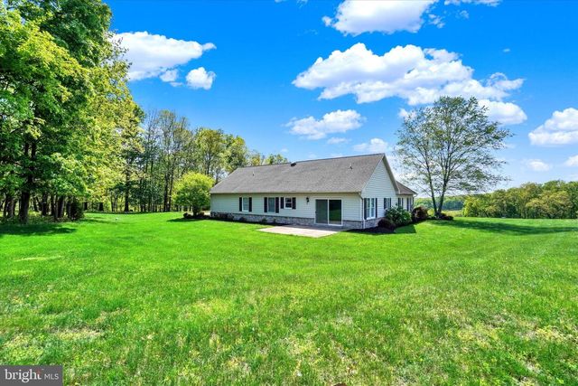 4192 EVERGREEN RD, Felton, PA 17322