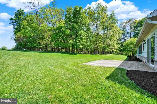 4192 EVERGREEN RD, Felton, PA 17322