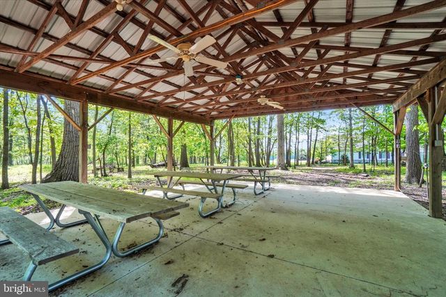 4192 EVERGREEN RD, Felton, PA 17322