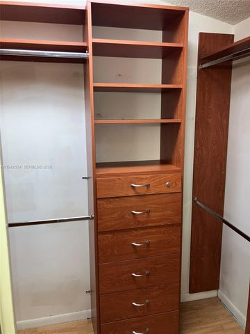 1521 NW 105th Ave, Plantation, FL 33322