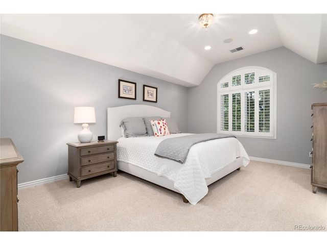 4450 W Caspian Cir, Littleton, CO 80128