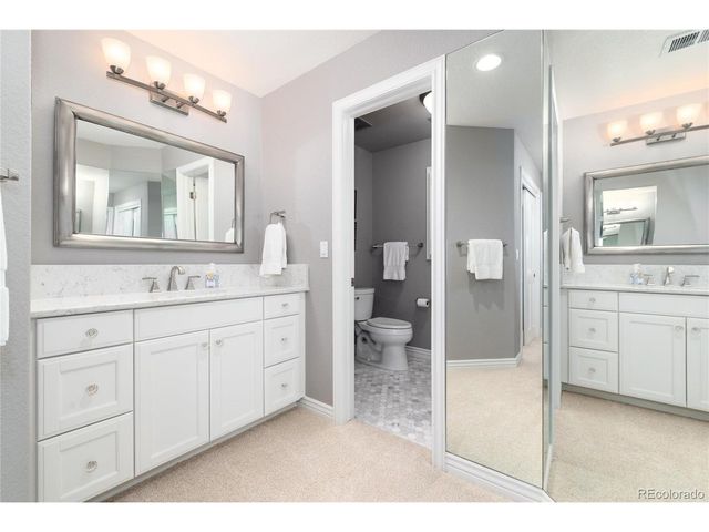 4450 W Caspian Cir, Littleton, CO 80128