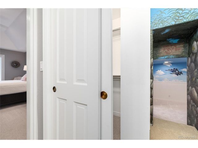 4450 W Caspian Cir, Littleton, CO 80128
