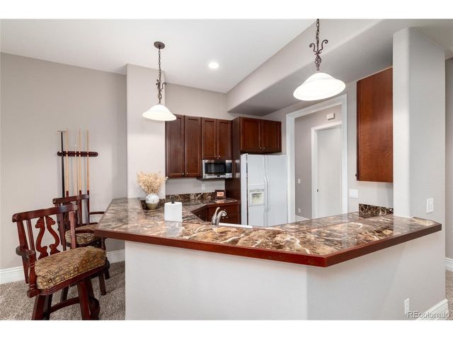 4450 W Caspian Cir, Littleton, CO 80128