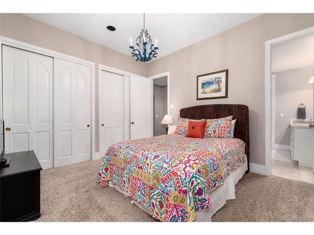 4450 W Caspian Cir, Littleton, CO 80128