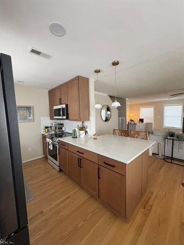 2300 Bergen CT, Virginia Beach, VA 23451