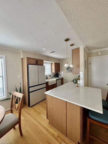 2300 Bergen CT, Virginia Beach, VA 23451