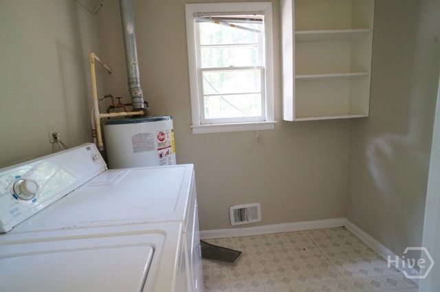 435 Barnett Shoals Road, Athens, GA 30605