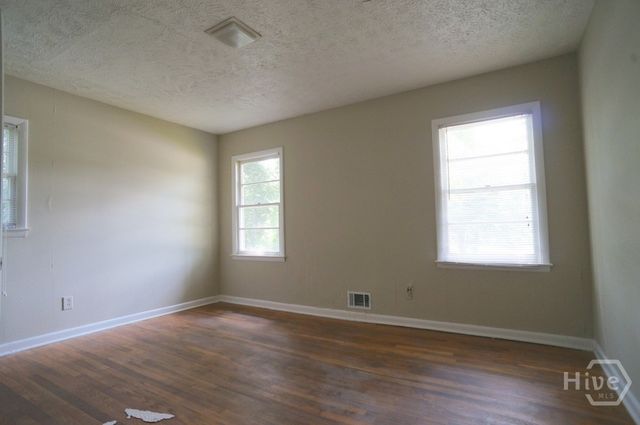 435 Barnett Shoals Road, Athens, GA 30605