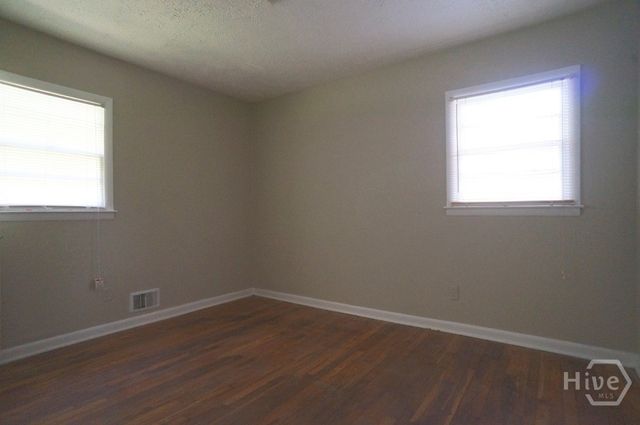 435 Barnett Shoals Road, Athens, GA 30605