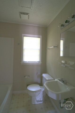435 Barnett Shoals Road, Athens, GA 30605