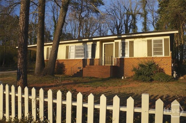 435 Barnett Shoals Road, Athens, GA 30605