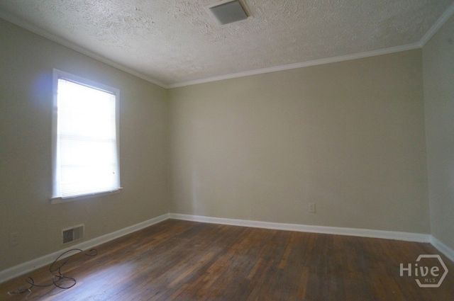 435 Barnett Shoals Road, Athens, GA 30605
