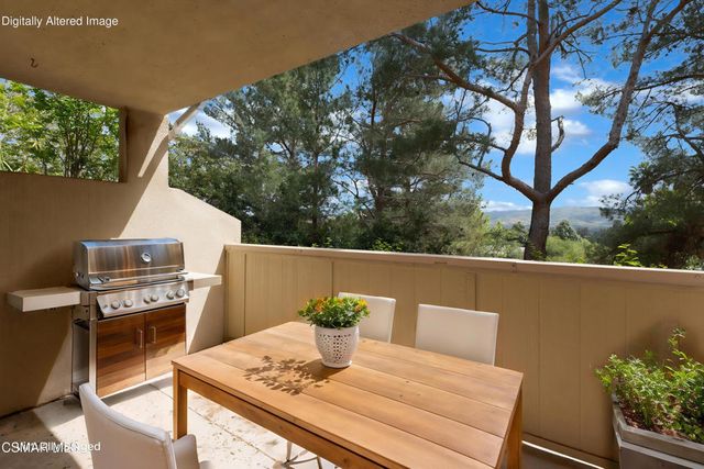 2731 Erringer Road 28, Simi Valley, CA 93065