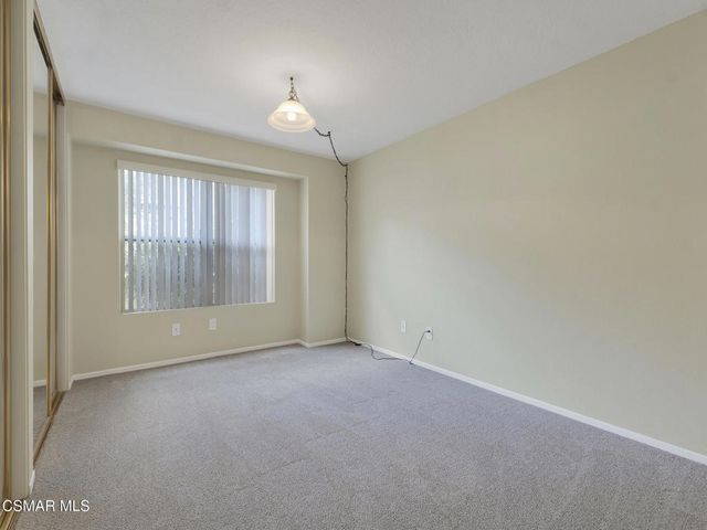 2731 Erringer Road 28, Simi Valley, CA 93065