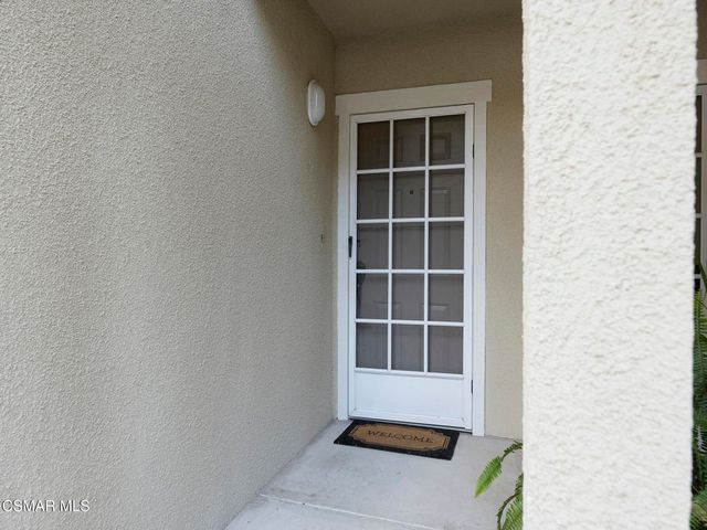 2731 Erringer Road 28, Simi Valley, CA 93065